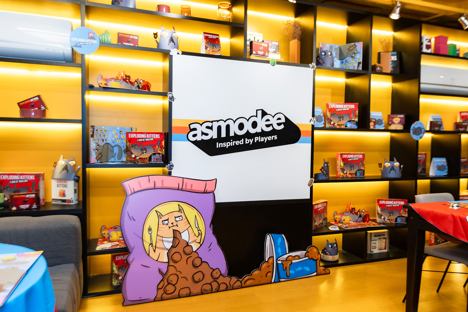 Lançamento Exploding Kittens